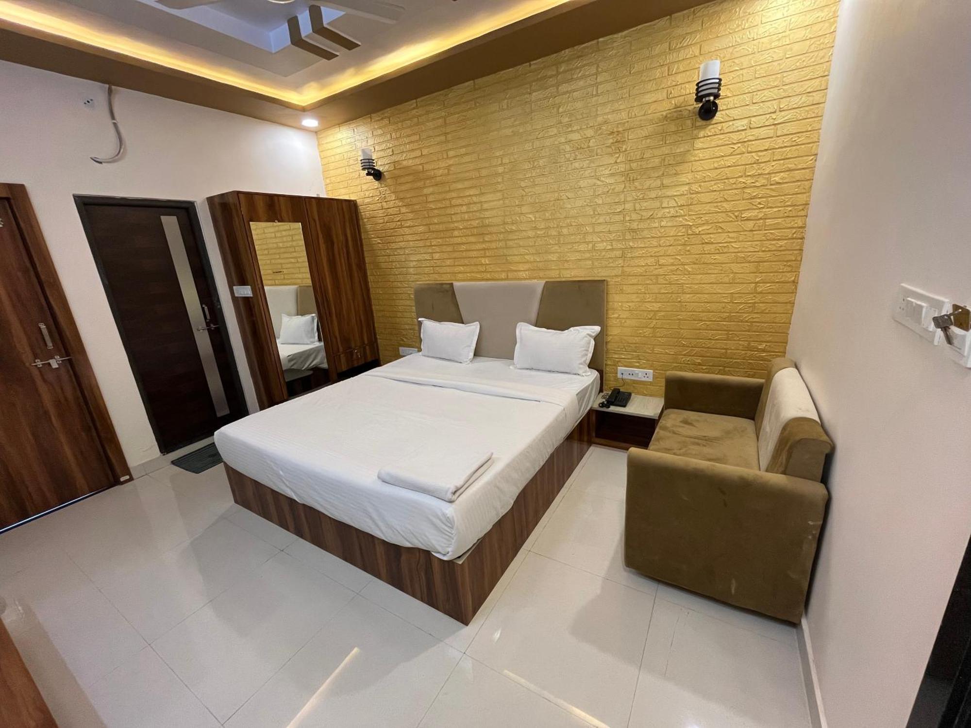 Hotel Rahat Jhalawar Exterior foto